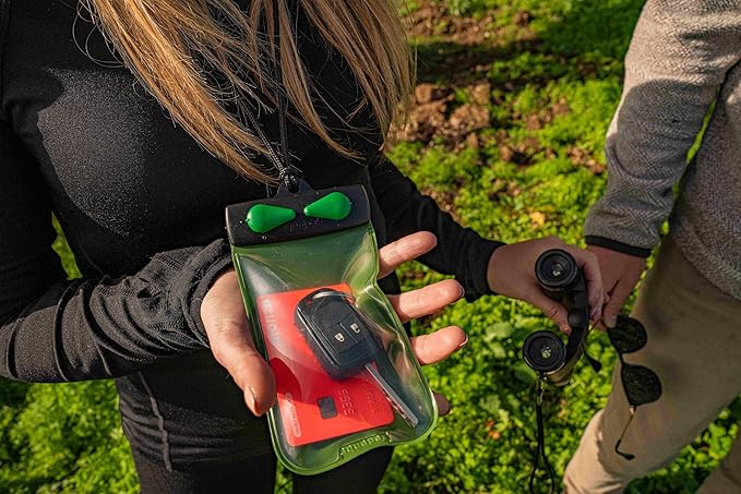 Aquapac Keymaster Dark Green – Protect and Carry Keys Cards and Small Valuables up to 10m or 30 feet