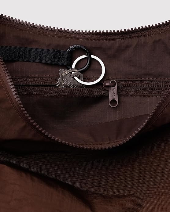 BAGGU Medium Nylon Crescent Bag