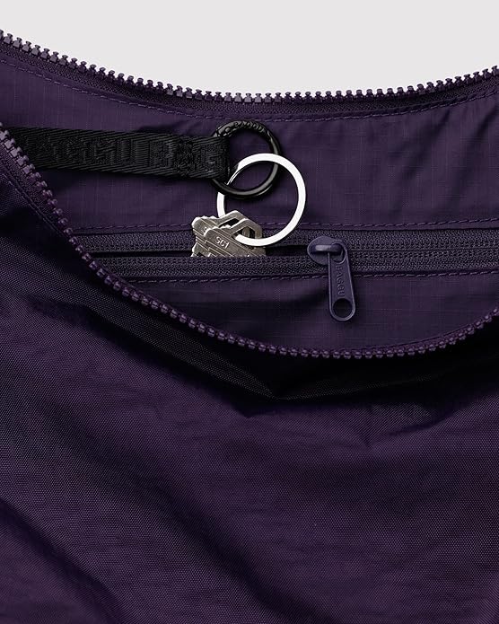 BAGGU Medium Nylon Crescent Bag
