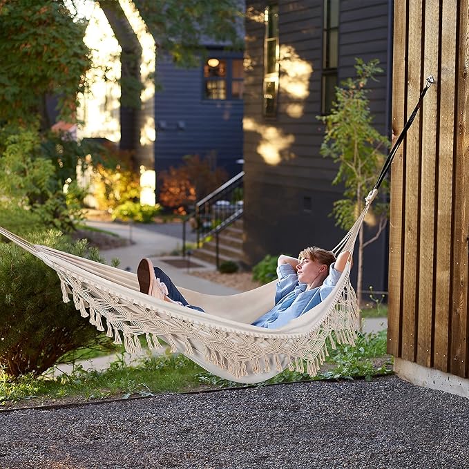 Indoor Hammock with Macrame Fringe for 2 PersonsDouble Boho Hammocks with TasselsPortable Cotton Rope Hamaca Swing with Travel Bag for OutsidePorchGardenPatioBackyardUp to 500lbs White