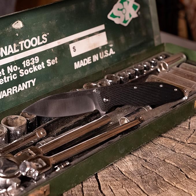 OUTDOOR EDGE Brutus 3.25 Folding Pocket Knife - Includes Sheepsfoot Blade Glass filled Nylon Handle with Lock Operation Ambidextrous Opening Mechanism for Men Camping Fishing &amp Hunting