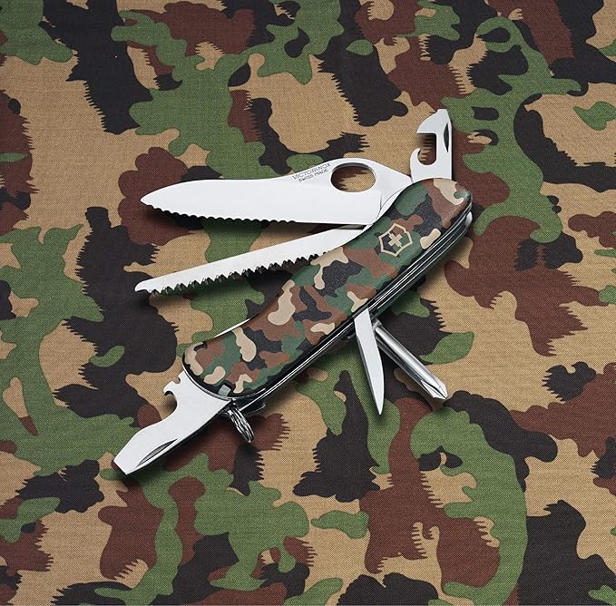 Victorinox Trailfinder SW Swiss Army Knife 12 Function Swiss Made Pocket Knife with Large Serrated Blade Bottle Opener and Wood Saw - Camouflage